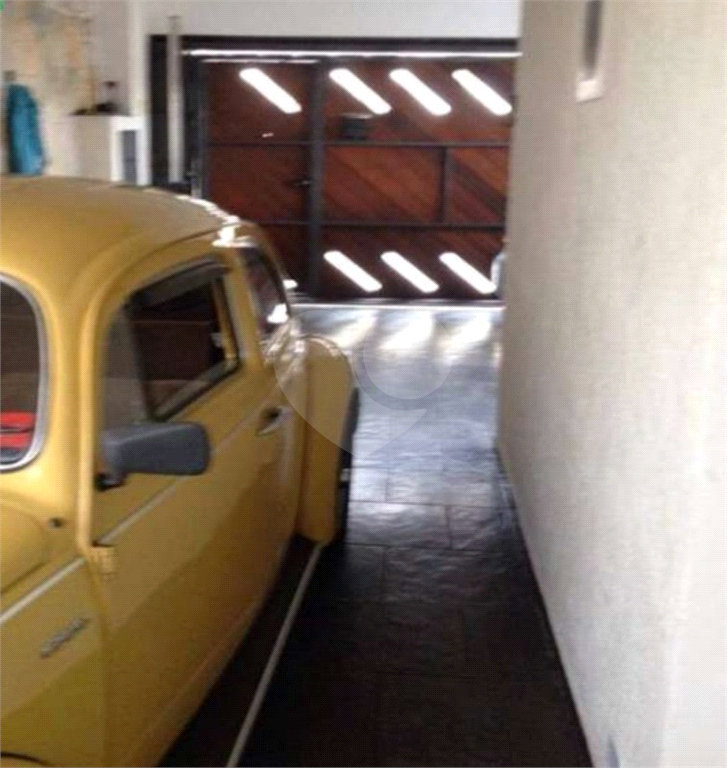 linda casa com excelente localização!!!!!!
