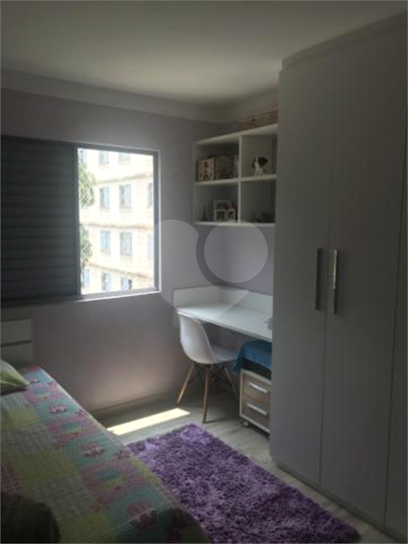 APARTAMENTO em PARQUE BRISTOL