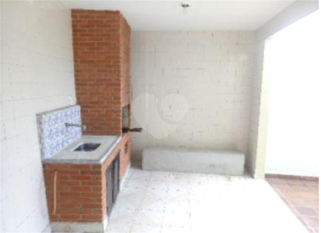 Sobrado amplo No Tremembe para Venda