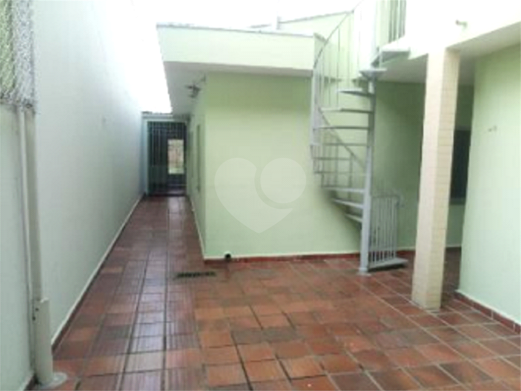 Sobrado amplo No Tremembe para Venda