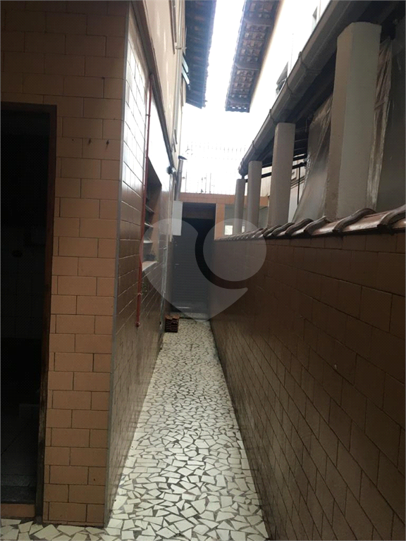 SOBRADO em PAULICÉIA