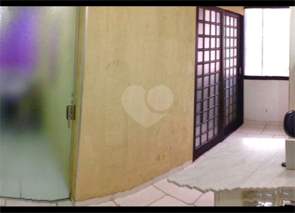 SALA COMERCIAL NA SAÚDE