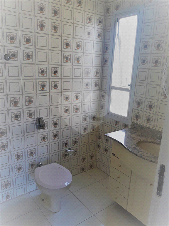 SOBRADO MARAVILHOSO NAS PALMAS DO TREMEMBÉ COM 3 SUITES COM ARMÁRIOS EMBUTIDOS, PISCINA, LAREIRA 