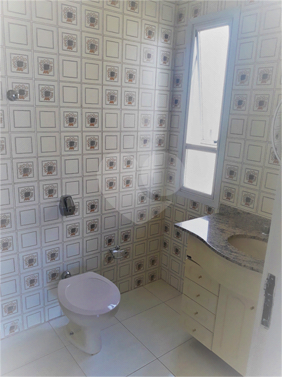 SOBRADO MARAVILHOSO NAS PALMAS DO TREMEMBÉ COM 3 SUITES COM ARMÁRIOS EMBUTIDOS, PISCINA, LAREIRA 