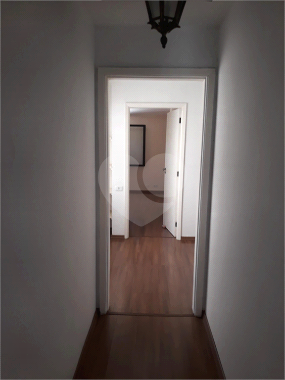 SOBRADO MARAVILHOSO NAS PALMAS DO TREMEMBÉ COM 3 SUITES COM ARMÁRIOS EMBUTIDOS, PISCINA, LAREIRA 
