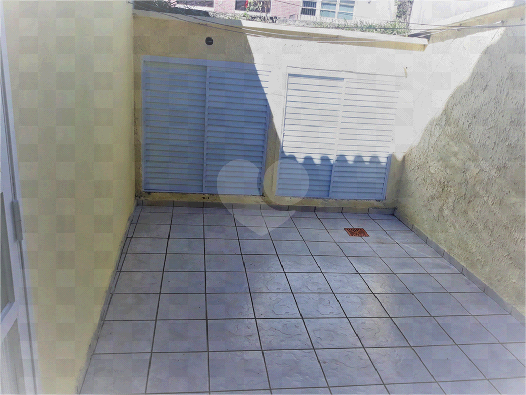 SOBRADO MARAVILHOSO NAS PALMAS DO TREMEMBÉ COM 3 SUITES COM ARMÁRIOS EMBUTIDOS, PISCINA, LAREIRA 