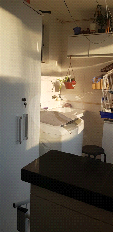 APARTAMENTO em ITAQUERA