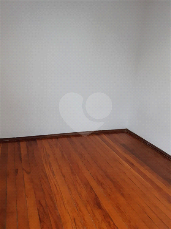 APARTAMENTO em BOM RETIRO