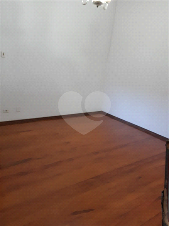 APARTAMENTO em BOM RETIRO