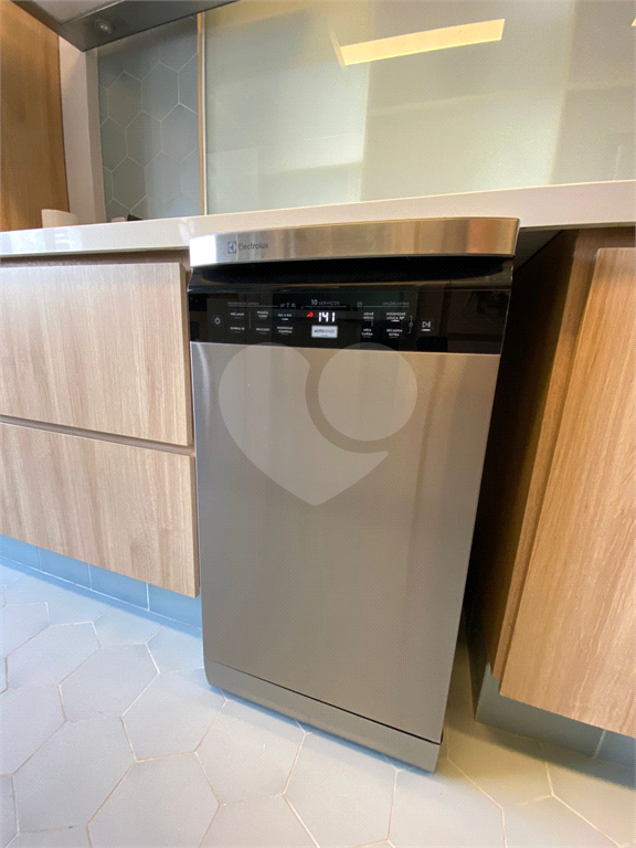 Apartamento reformado de 96m² no coração do Jardins!