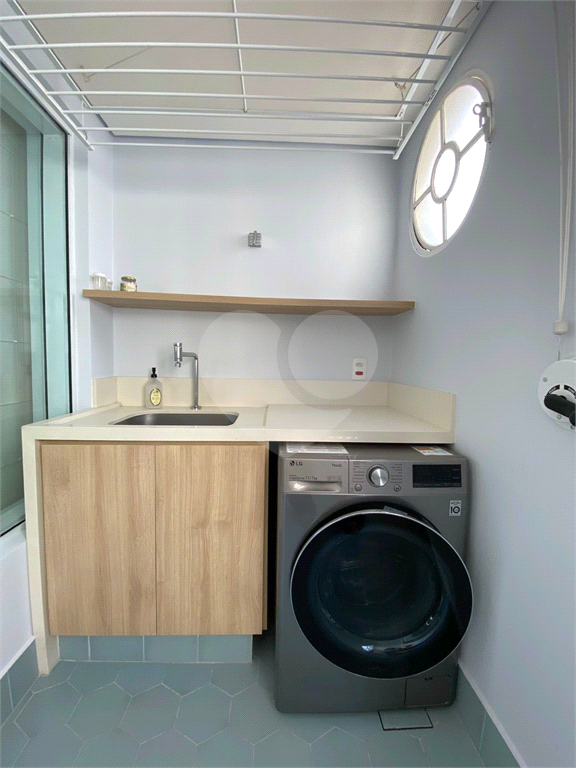 Apartamento reformado de 96m² no coração do Jardins!