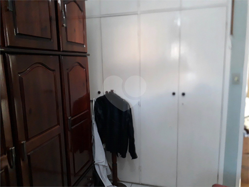 Casa Semi Térrea, Rodrigues Alves, 3 Dts, amplo quintal. residencial ouncomercial.