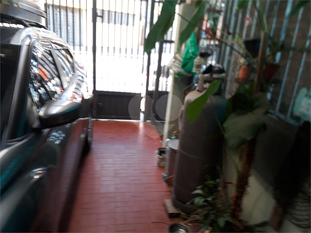 Casa Semi Térrea, Rodrigues Alves, 3 Dts, amplo quintal. residencial ouncomercial.