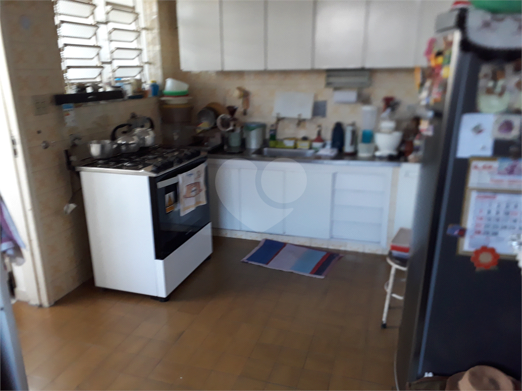 Casa Semi Térrea, Rodrigues Alves, 3 Dts, amplo quintal. residencial ouncomercial.