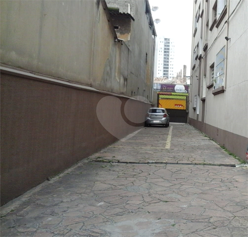 APARTAMENTO em LIBERDADE