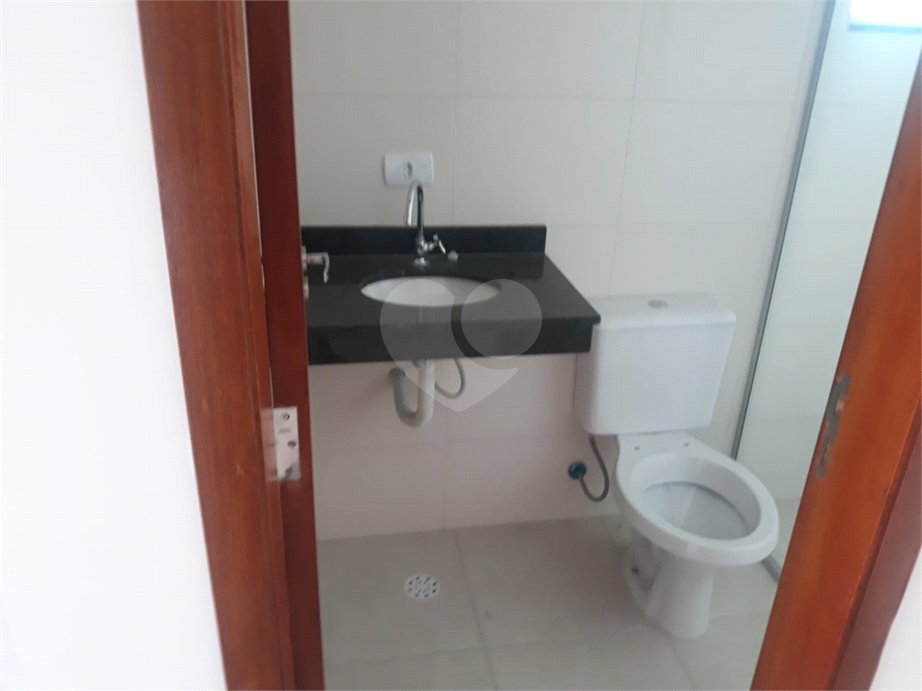 SOBRADO NOVO A VENDA EM CONDOMÍNIO FECHADO NO JD. TREMEMBÉ - 2 SUÍTES E 1 VAGA DE GARAGEM