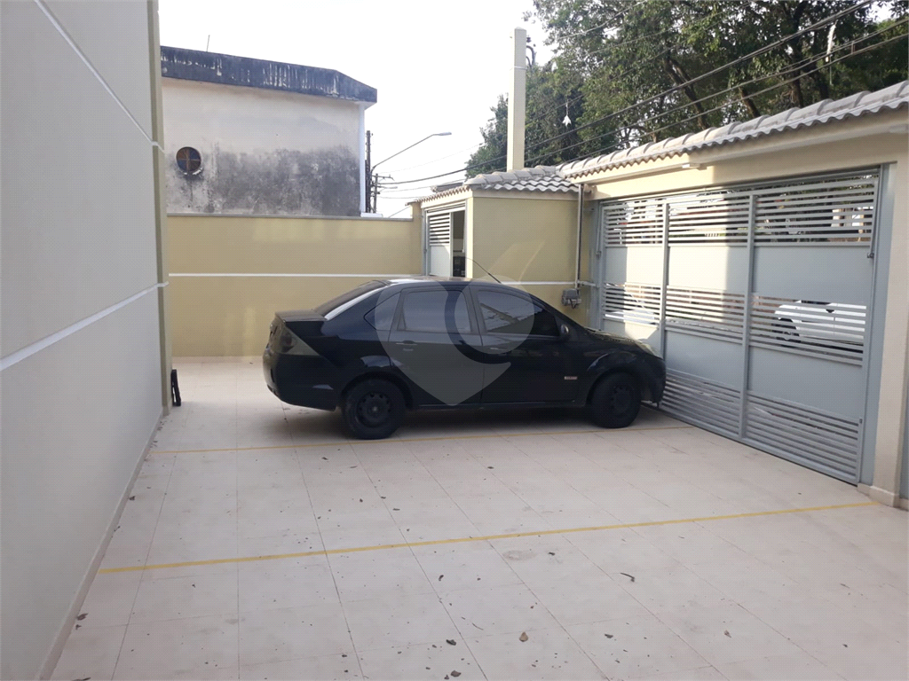 SOBRADO NOVO A VENDA EM CONDOMÍNIO FECHADO NO JD. TREMEMBÉ - 2 SUÍTES E 1 VAGA DE GARAGEM