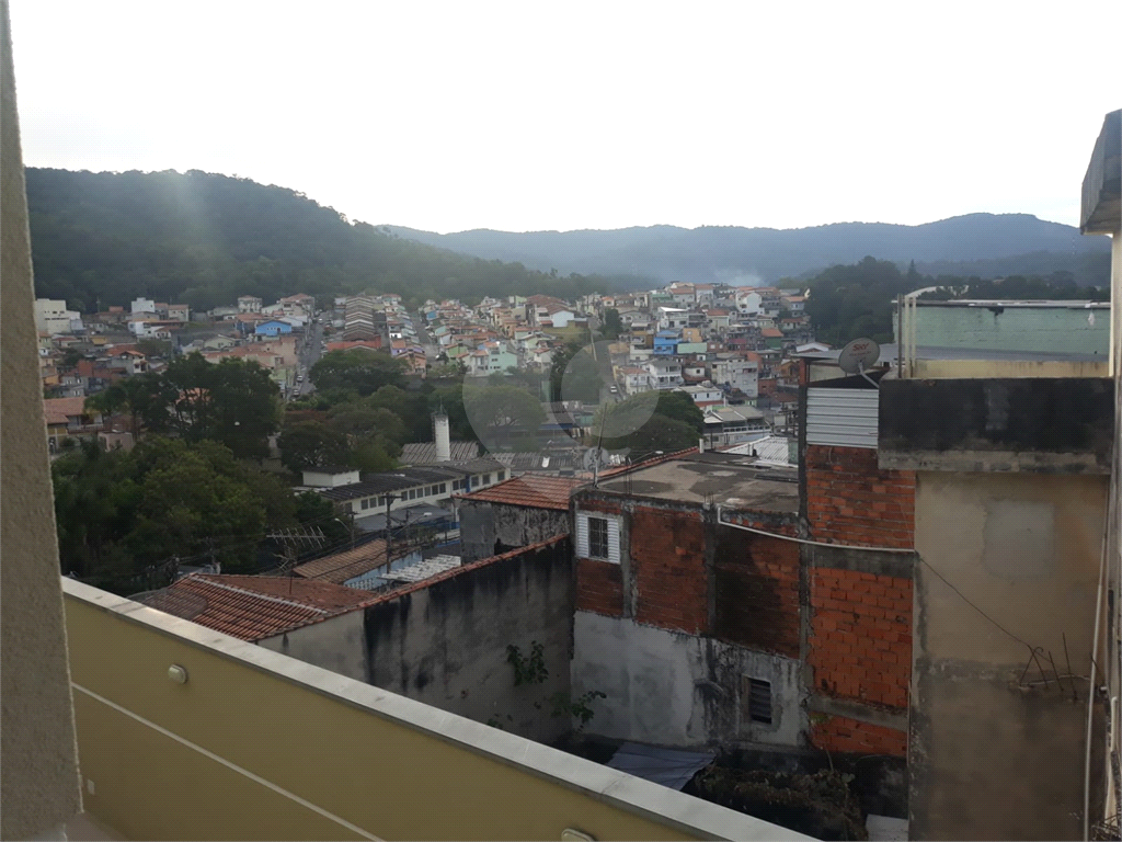 SOBRADO NOVO A VENDA EM CONDOMÍNIO FECHADO NO JD. TREMEMBÉ - 2 SUÍTES E 1 VAGA DE GARAGEM