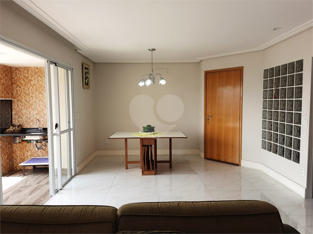 Apartamento à venda com 3 quartos, 112m² - Foto 4