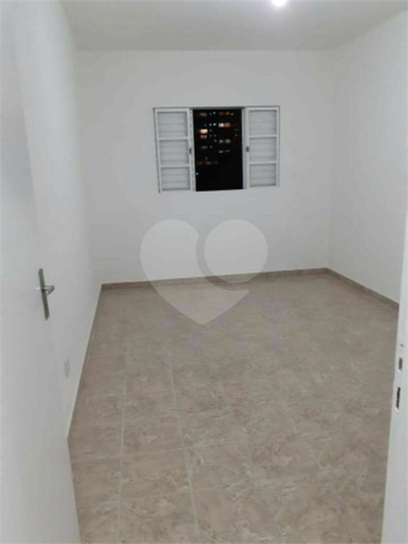 Apartamento à venda com 2 quartos, 68m² - Foto 8