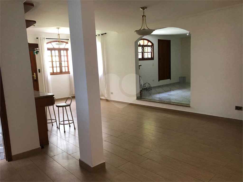 Sobrado à venda com 3 quartos, 185m² - Foto 35