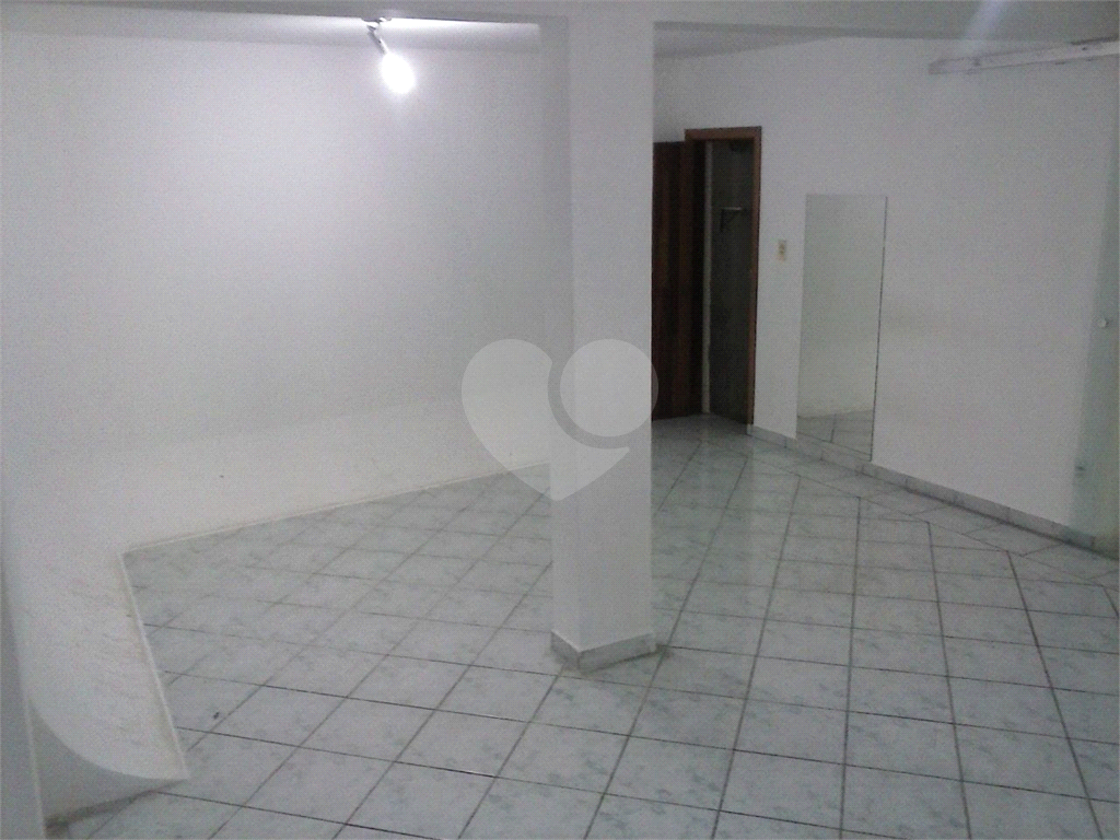 Sobrado à venda com 3 quartos, 185m² - Foto 32