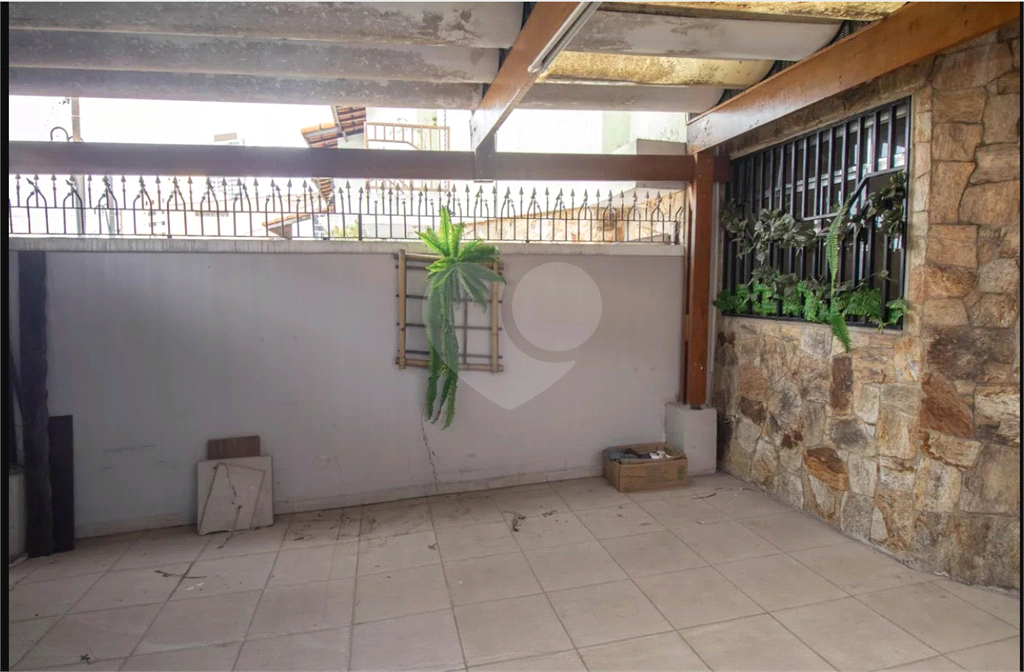 Sobrado 02 dormitórios a apenas 15 minutos andando para o metrô Parada Inglesa.