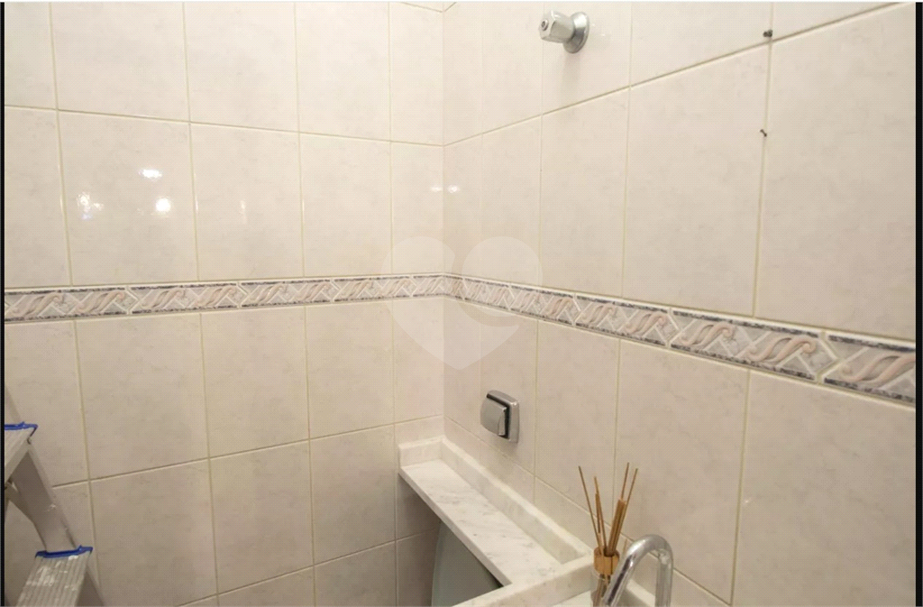 Sobrado 02 dormitórios a apenas 15 minutos andando para o metrô Parada Inglesa.