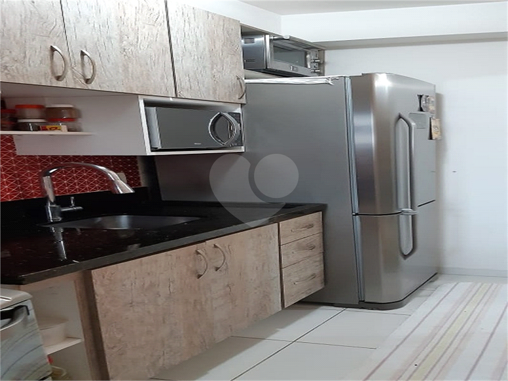 Apartamento à venda com 3 quartos, 64m² - Foto 10