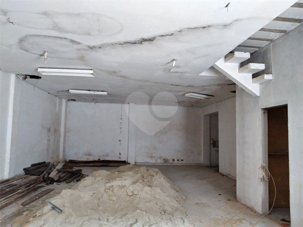 Excelente Prédio Comercial na Av. Nova Cantareira no Tucuruvi