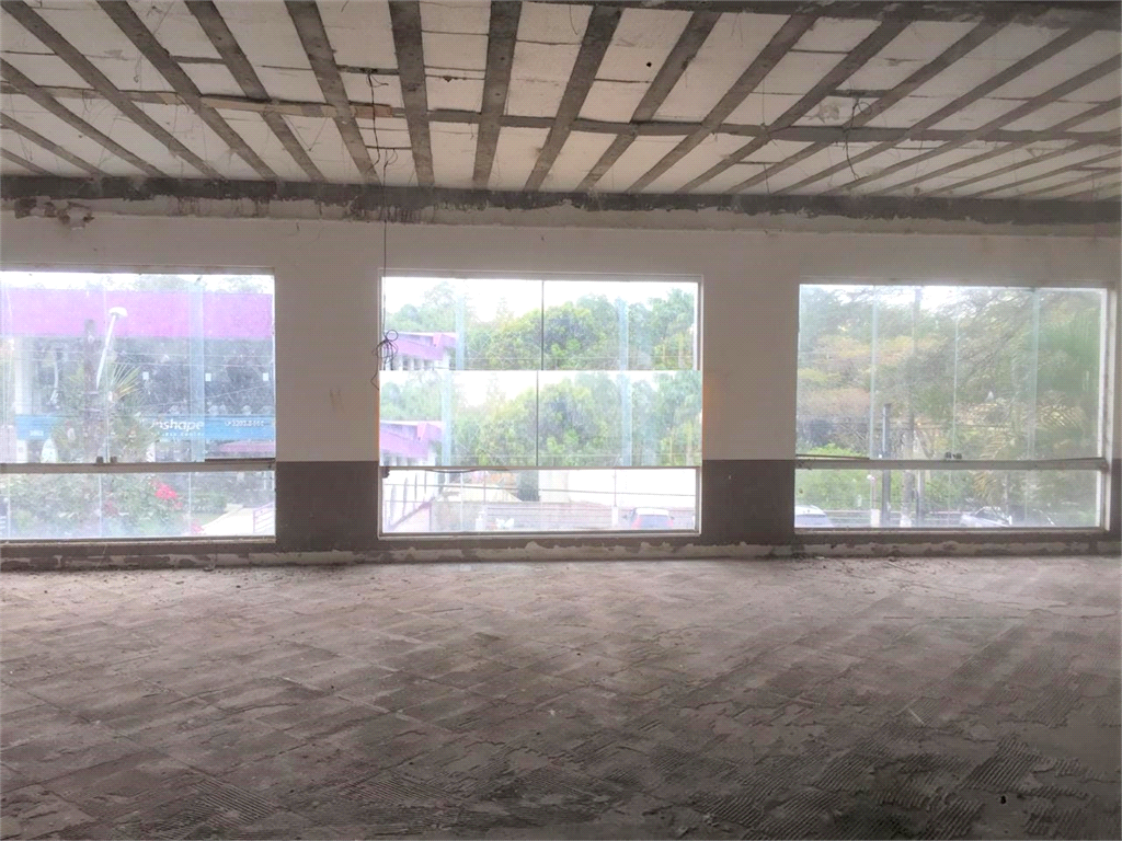 Excelente Prédio Comercial na Av. Nova Cantareira no Tucuruvi