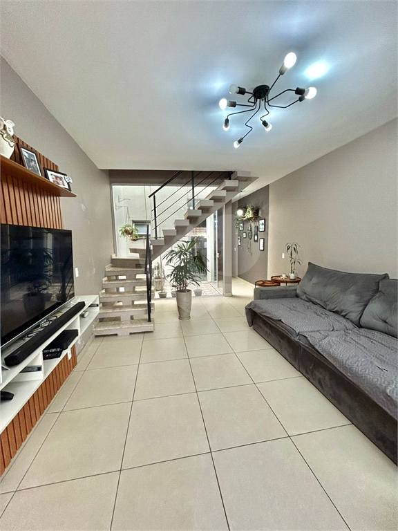 Sobrado na Vila Maria novo. 110 metros quadrados. 