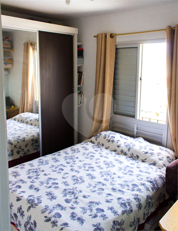 Apartamento a 300 metros do metrô linha 1 azul