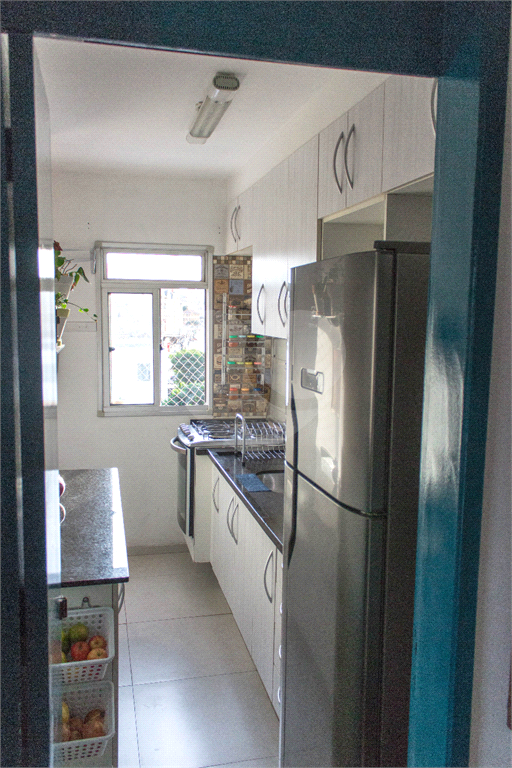 Apartamento a 300 metros do metrô linha 1 azul
