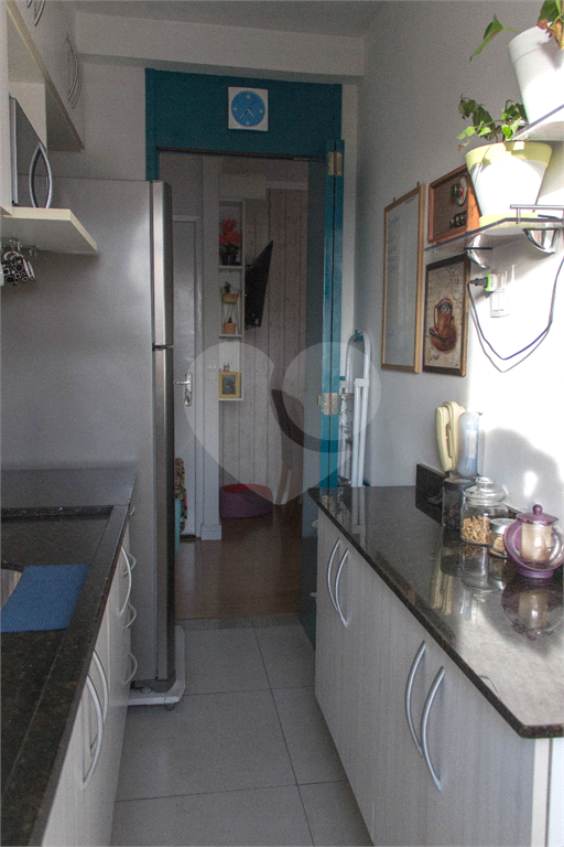 Apartamento a 300 metros do metrô linha 1 azul