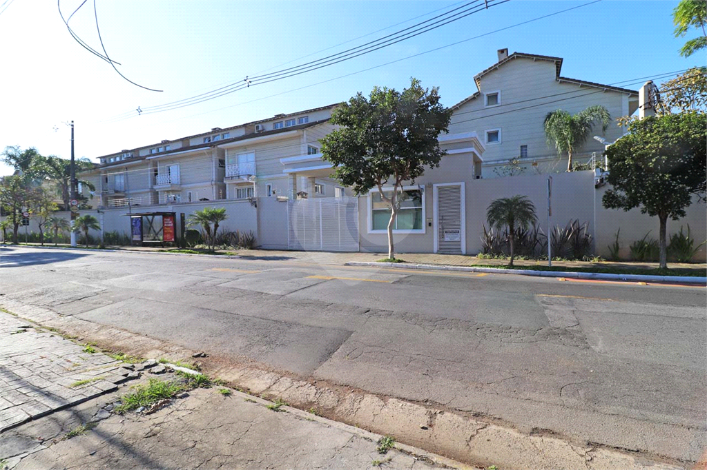 Condomínio para Venda - Moema