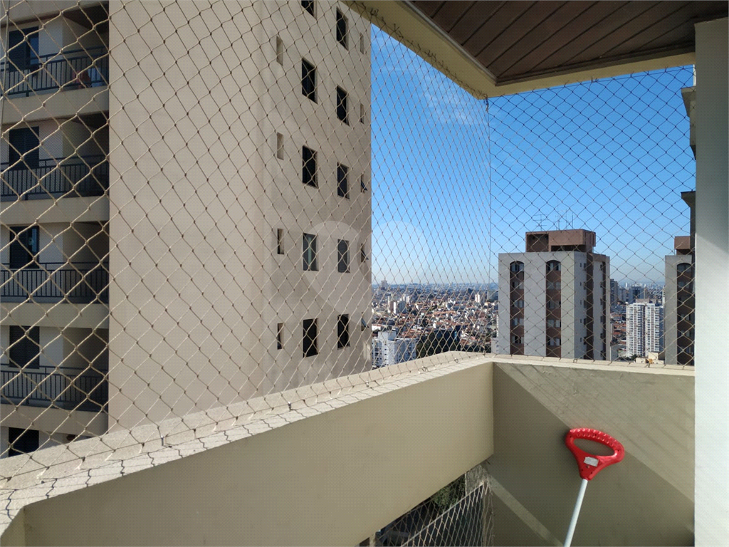 Apartamento à venda com 3 quartos, 150m² - Foto 9