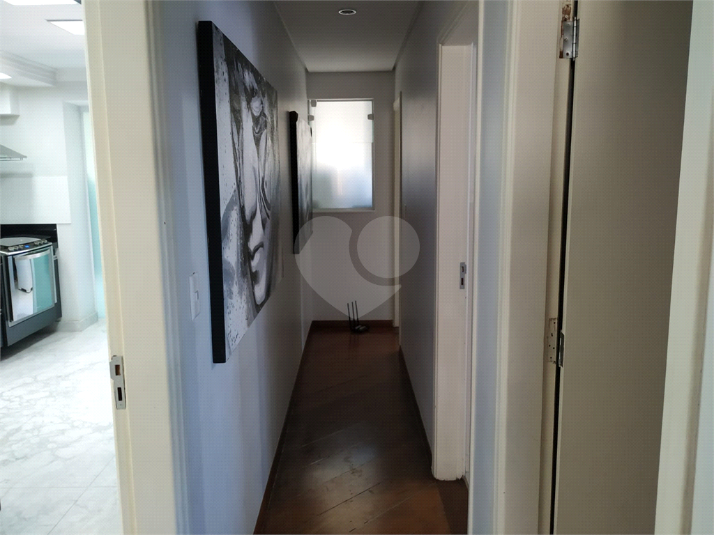 Apartamento à venda com 3 quartos, 150m² - Foto 17