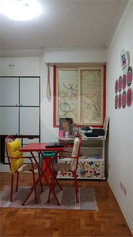 Apartamento em Santa Cecília