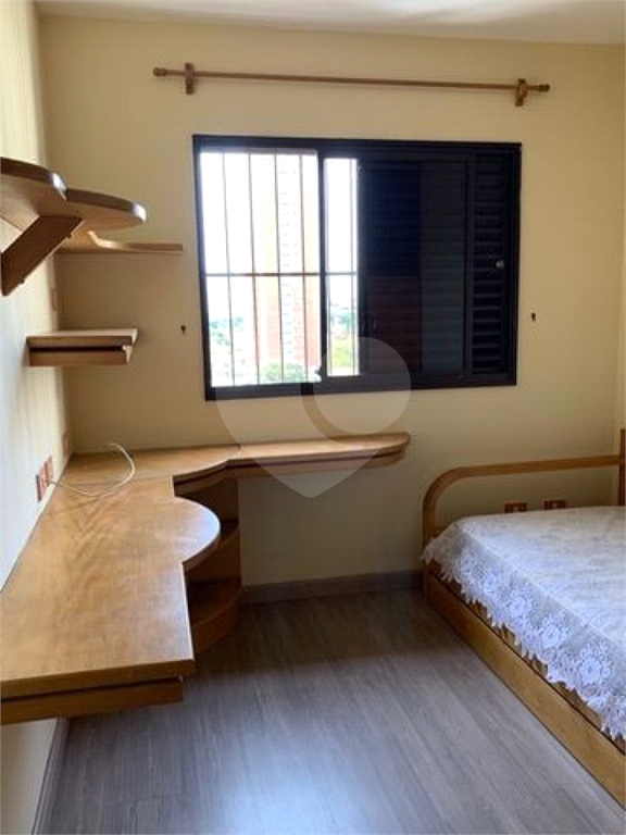 Apartamento em Campo Belo