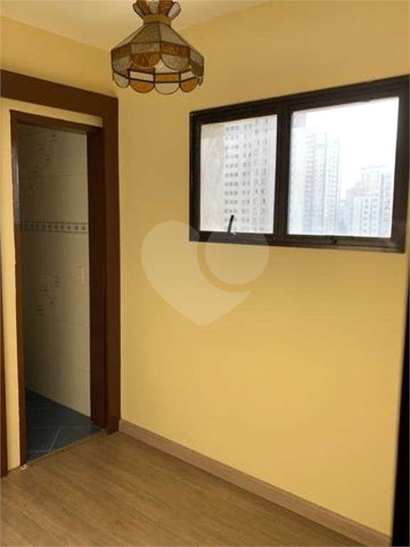 Apartamento em Campo Belo