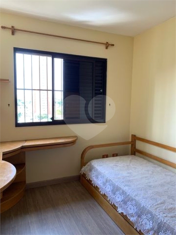 Apartamento em Campo Belo
