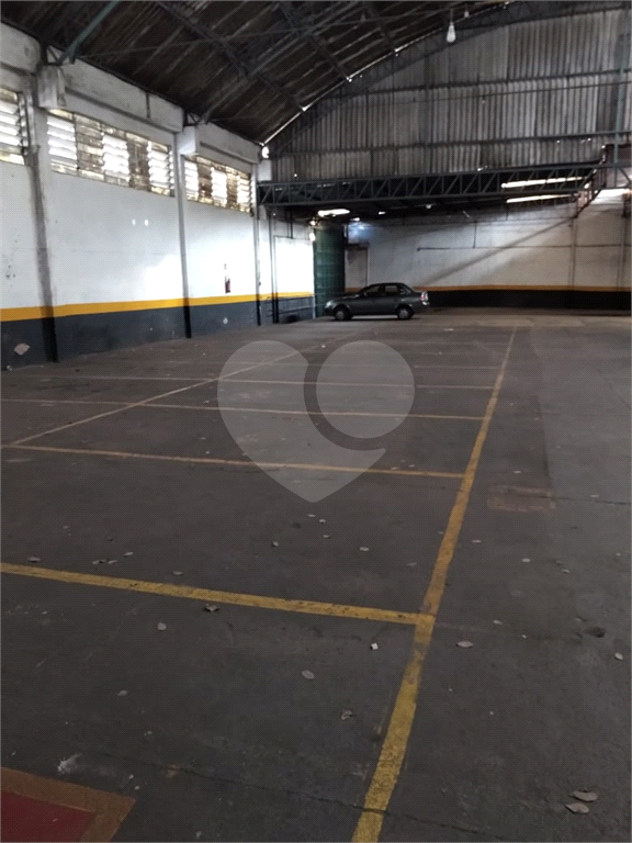 Excelente galpão para venda ou locação próximo à estação Luz do metrô