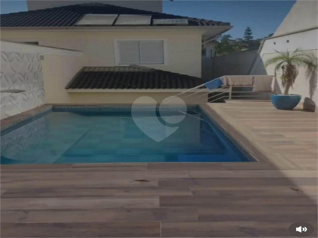 Casa Alto Padrão Cond. Tremembé