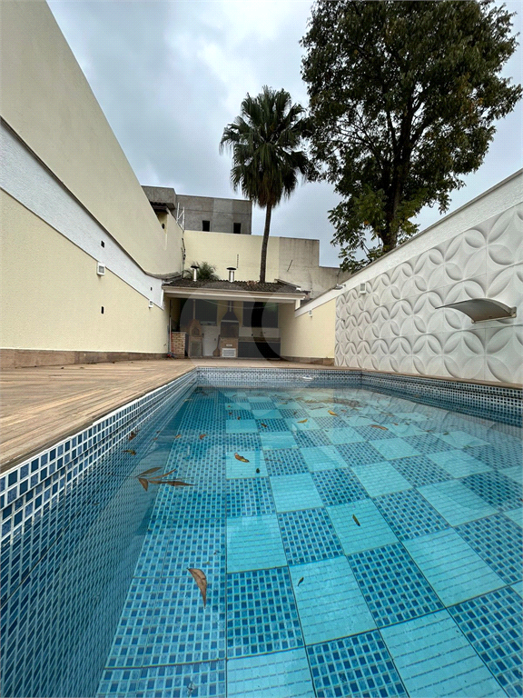 Casa Alto Padrão Cond. Tremembé