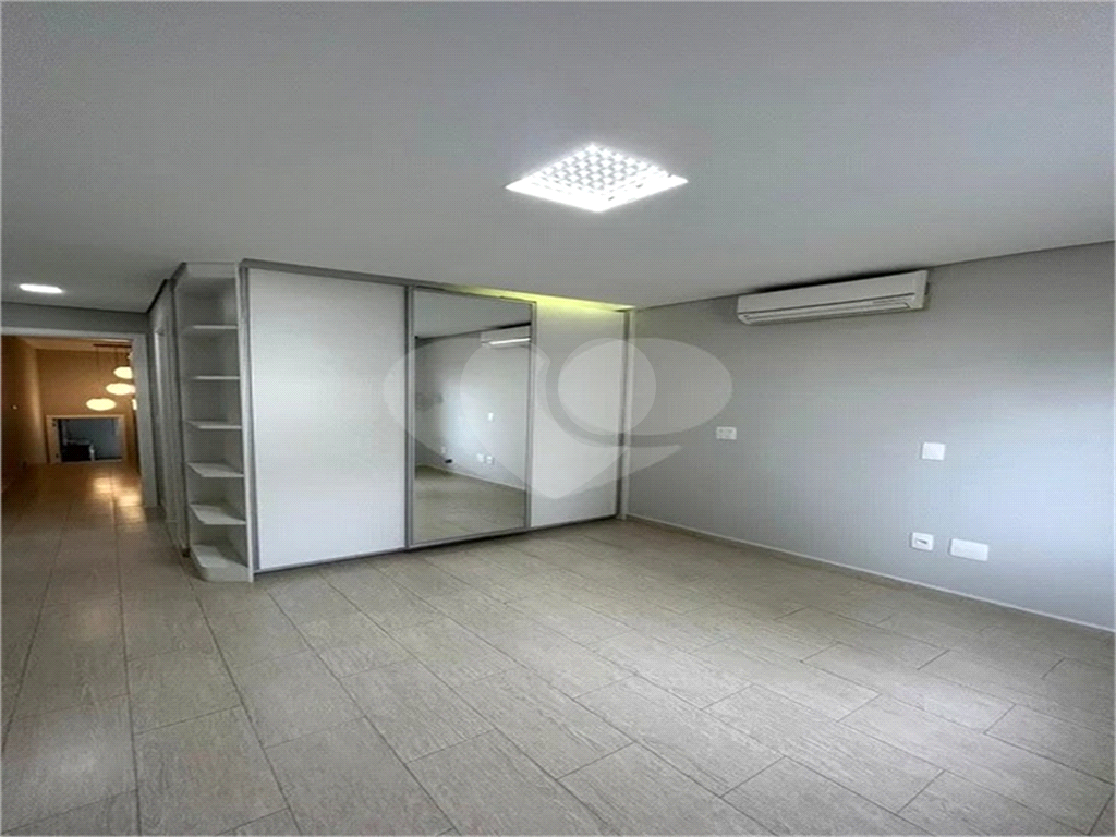 Casa Alto Padrão Cond. Tremembé