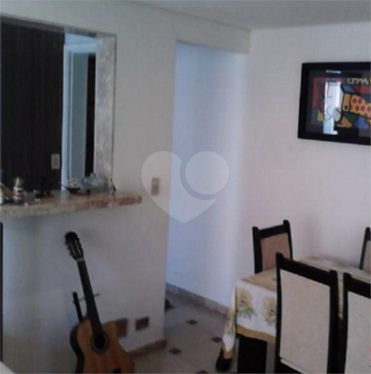 APARTAMENTO em JAÇANÃ