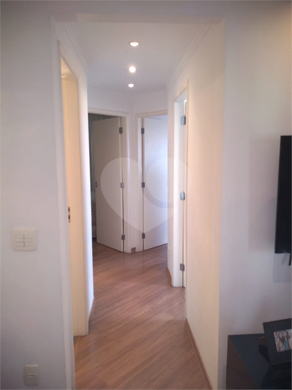 Lindo apartamento, bem localizado, próximo ao Parque da Aclimação e comércios da região.