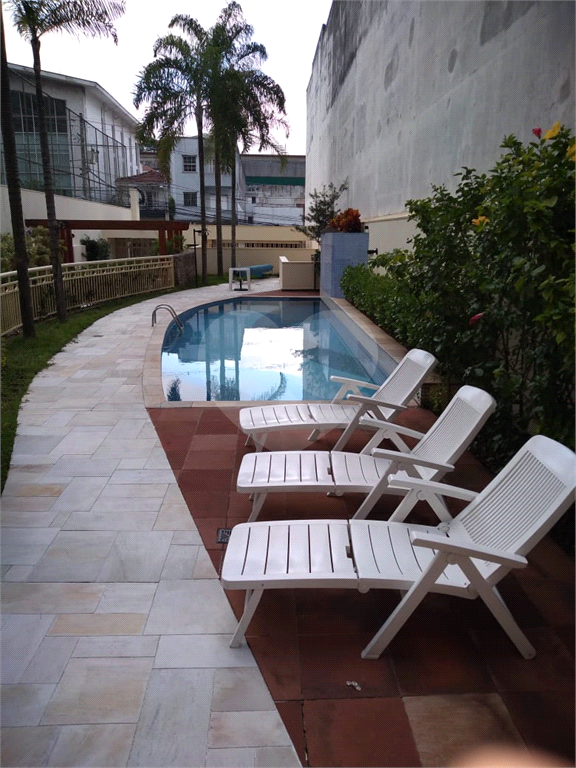 Lindo apartamento, bem localizado, próximo ao Parque da Aclimação e comércios da região.
