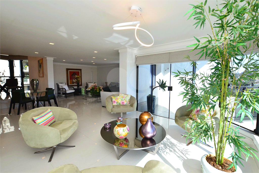 Apartamento de alto padrão com localização excelente!